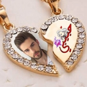 Name & photo on the necklace  APK